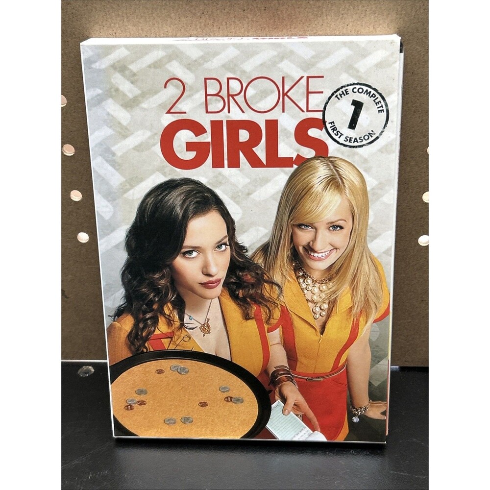 2 Broke Girls: The Complete First Season - DVD, 2012, Region 1, Widescreen